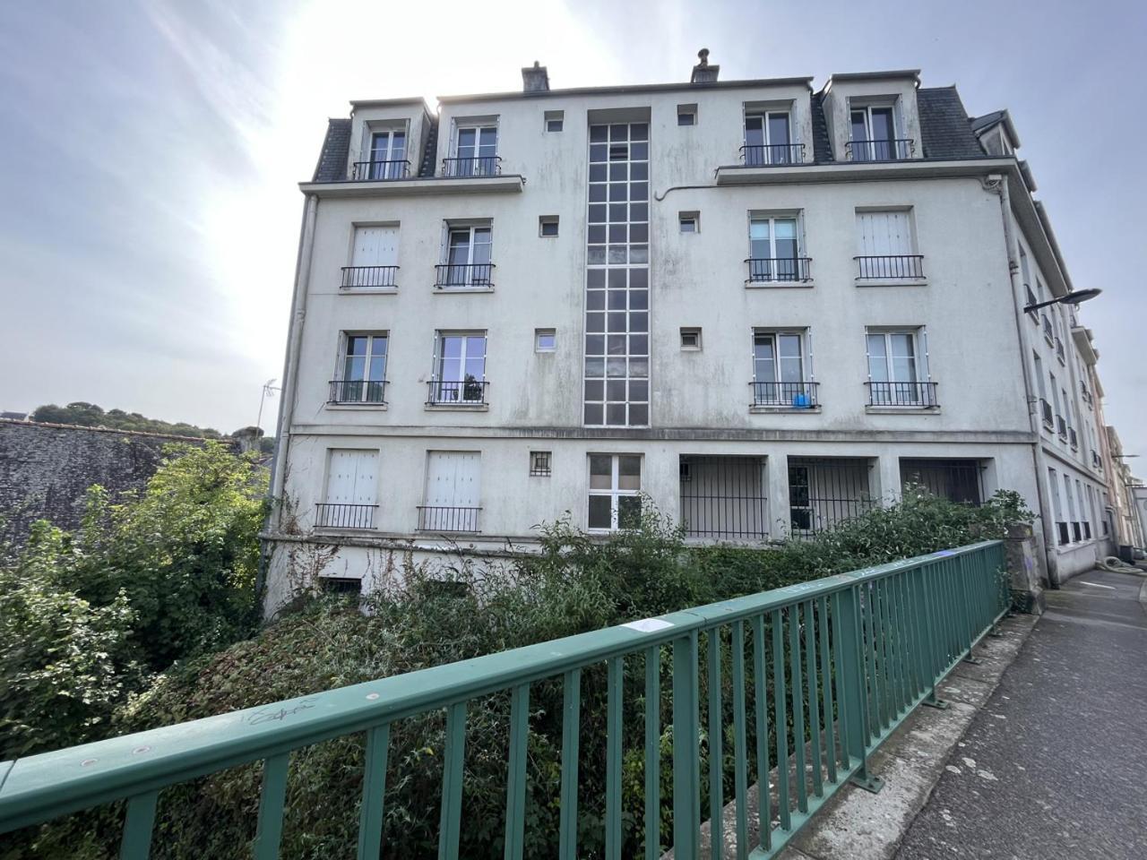 Off Apartment Quimper Exterior photo